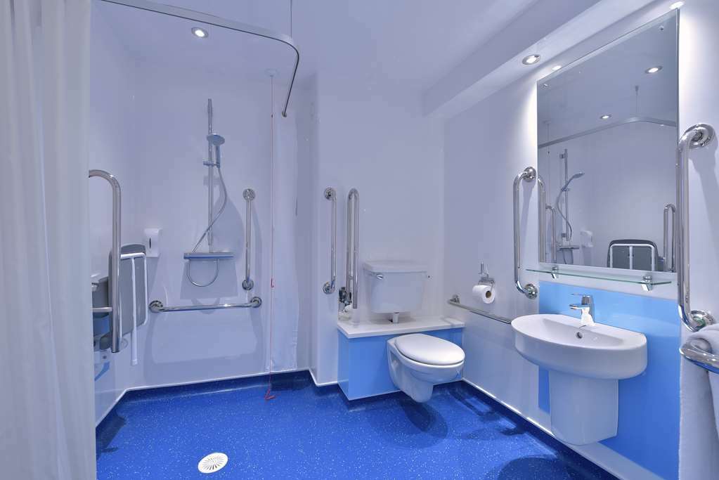 Travelodge Liverpool Stonedale Park Quarto foto