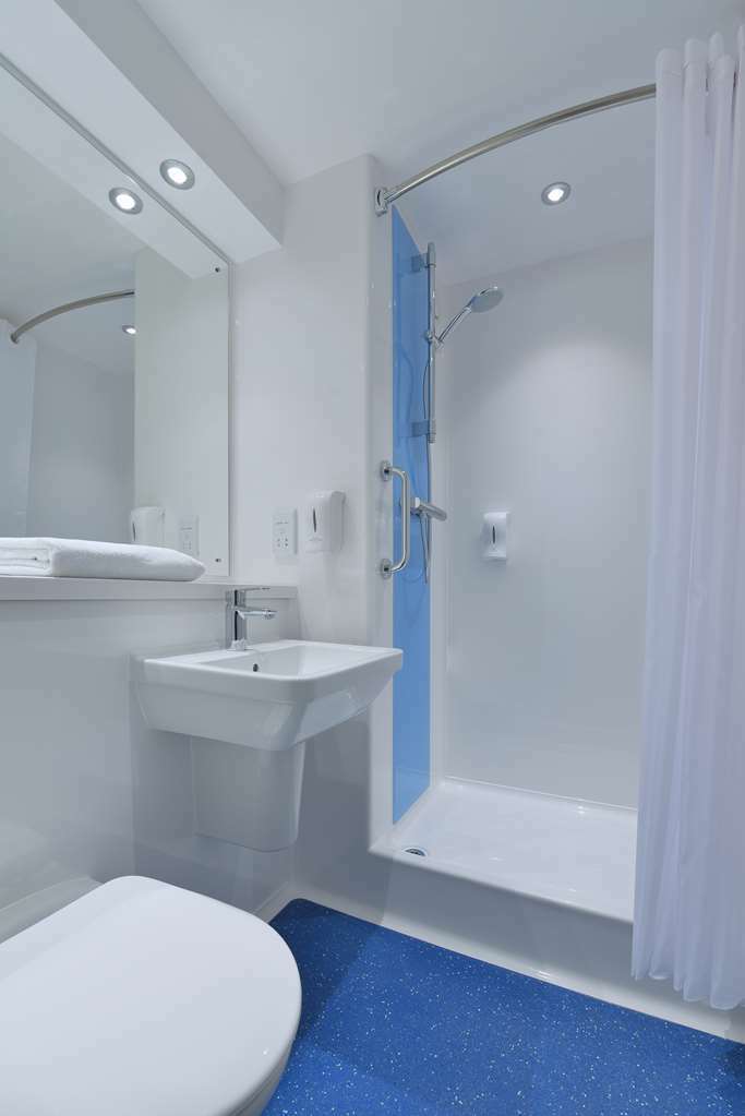 Travelodge Liverpool Stonedale Park Quarto foto