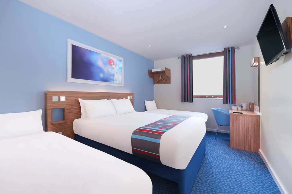 Travelodge Liverpool Stonedale Park Quarto foto