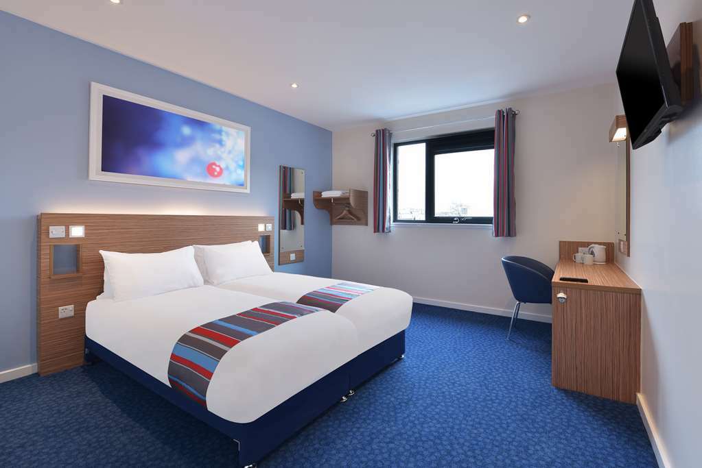Travelodge Liverpool Stonedale Park Quarto foto